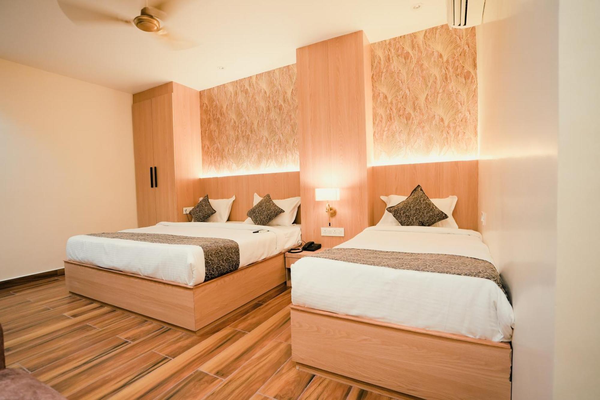 Hotel Jk Palace Prayagraj Exterior foto