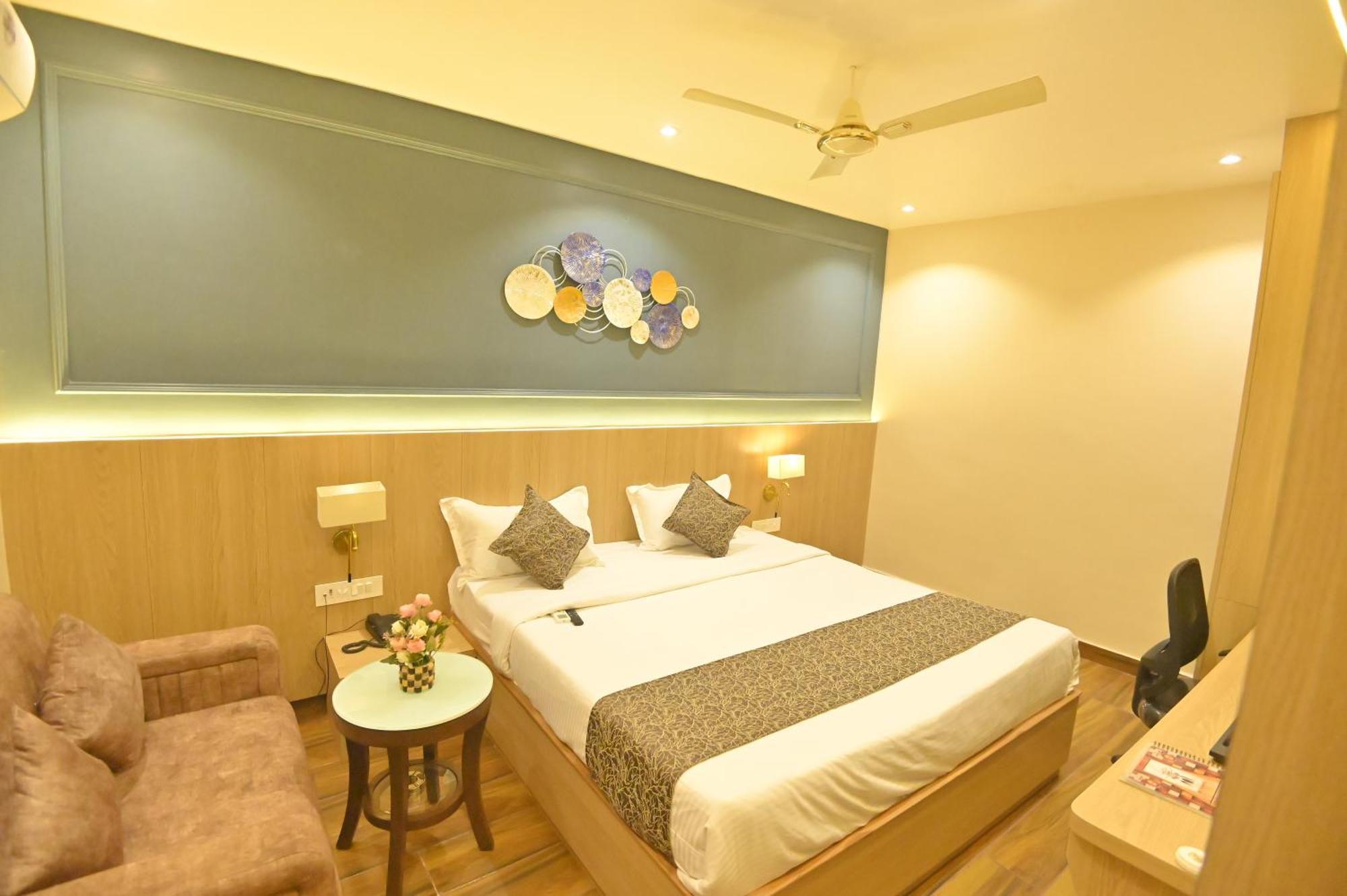 Hotel Jk Palace Prayagraj Exterior foto